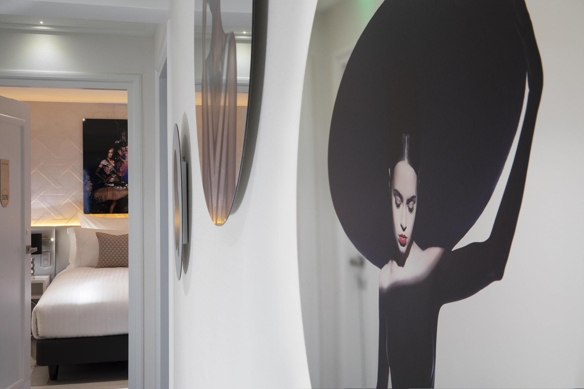 Dress Code&spa Hotel Parijs