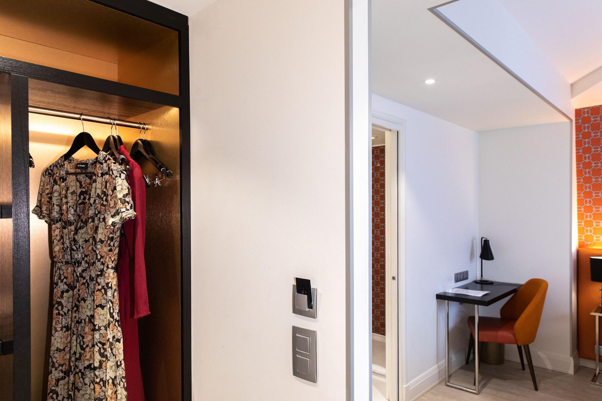 Dress Code&spa Hotel Parijs